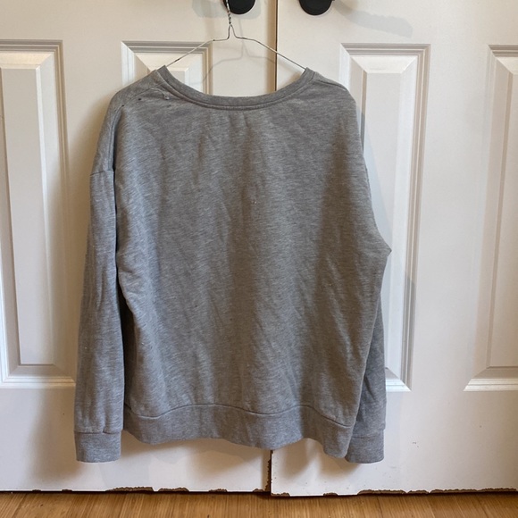 Grey sweater - Picture 2 of 2